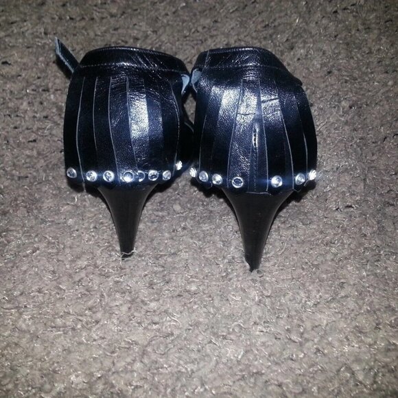 JACQUES RAPHAEL-ITALY-Black Leather Ankle Wrap-Jeweled Kilty Sandals-Sz 37-NEW - Picture 4 of 8